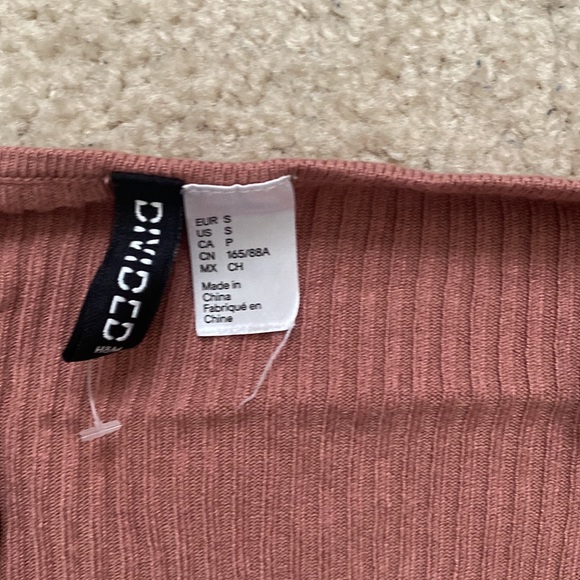 Zip up mauve sweater - Picture 2 of 3